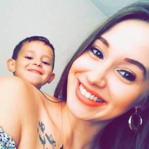 Meet your Posher, Mikayla